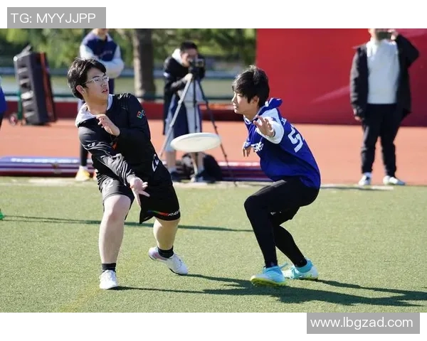 热议飞盘运动的崛起与北京飞盘队的状态转变探讨