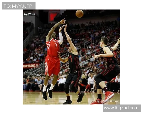 勇士与火箭常规赛对决精彩回顾及赛季展望分析 勇士与火箭常规赛对决精彩回顾及赛季展望分析