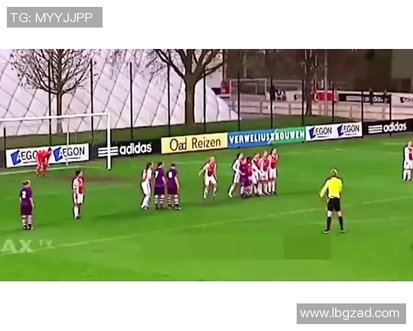 多拉多哈与美洲队的精彩对决展现足球魅力与激情碰撞 多拉多哈与美洲队的精彩对决展现足球魅力与激情碰撞