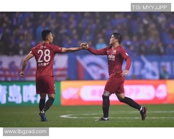 广东恒大与苏宁激战正酣谁能在中超赛场上笑到最后