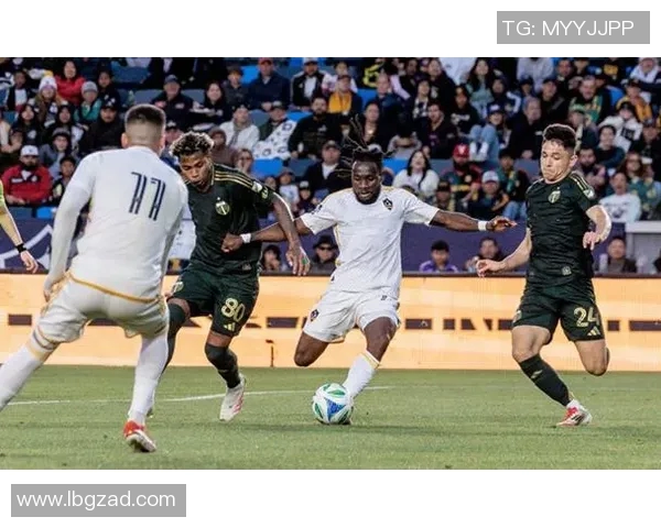 洛杉矶银河迎战达拉斯争夺美职联季后赛资格的关键战役 洛杉矶银河迎战达拉斯争夺美职联季后赛资格的关键战役