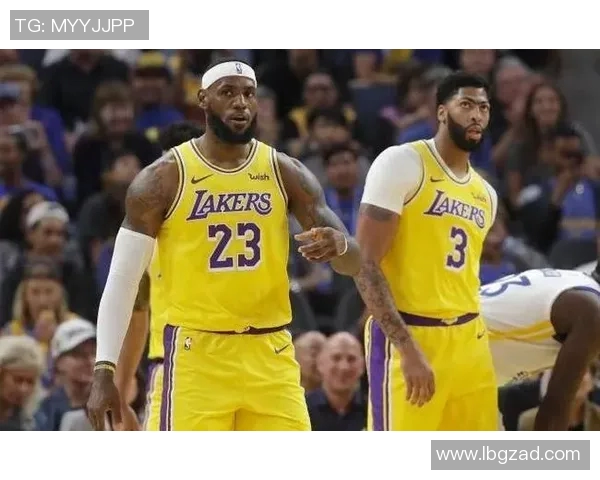 湖人火箭对决精彩回顾单节表现分析与数据解读