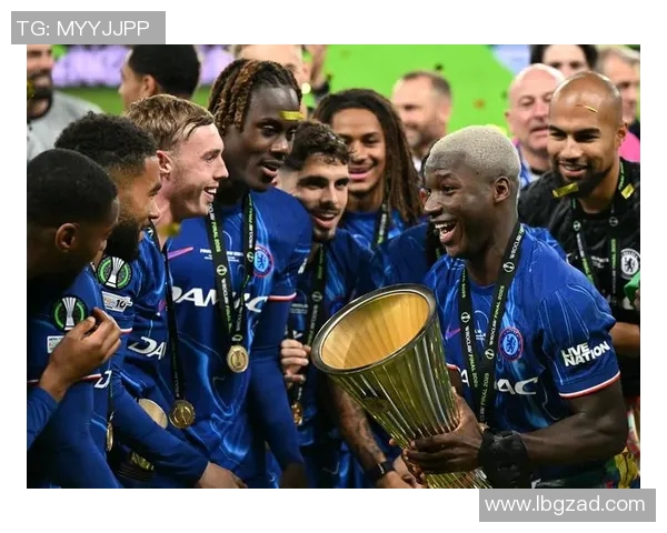 皇家贝蒂斯与米兰的巅峰对决谁能在欧战中笑到最后