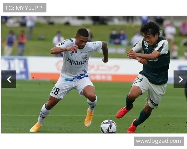 爱媛队与长崎成功丸的激烈对决展现足球魅力与团队精神