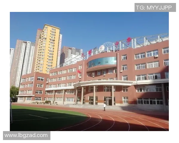 程帅澎：从青涩学子到职场精英的成长之路与奋斗故事