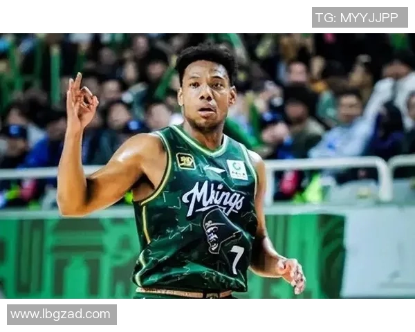 祝铭震:从新星崛起到篮球场上的传奇之路与未来展望 祝铭震:从新星崛起到篮球场上的传奇之路与未来展望