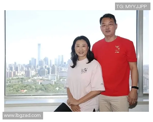 黄敏谈羽毛球生涯:从青涩少年到世界舞台的奋斗与荣耀 黄敏谈羽毛球生涯:从青涩少年到世界舞台的奋斗与荣耀