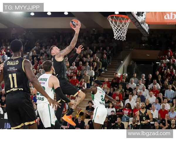 2017年NBA季后赛奇才与老鹰第三场激战回顾与精彩瞬间分析 2017年NBA季后赛奇才与老鹰第三场激战回顾与精彩瞬间分析